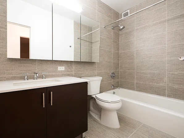 60 East 8th Street image 7 of 8