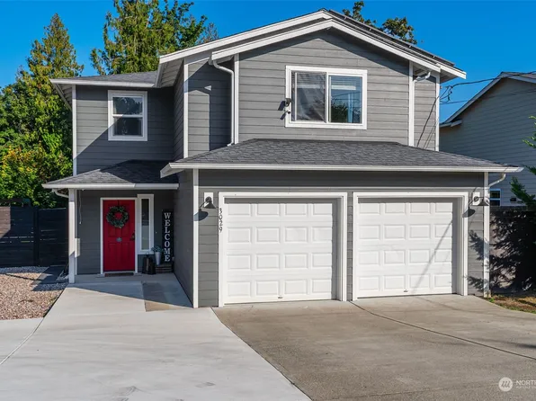 3029 Farmer Dell Road E, Port Orchard, WA 98366