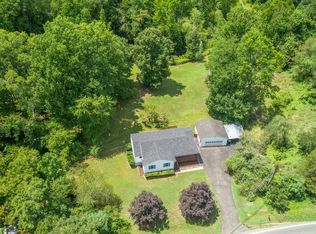 111 Truslow Rd, Fredericksburg, VA 22405