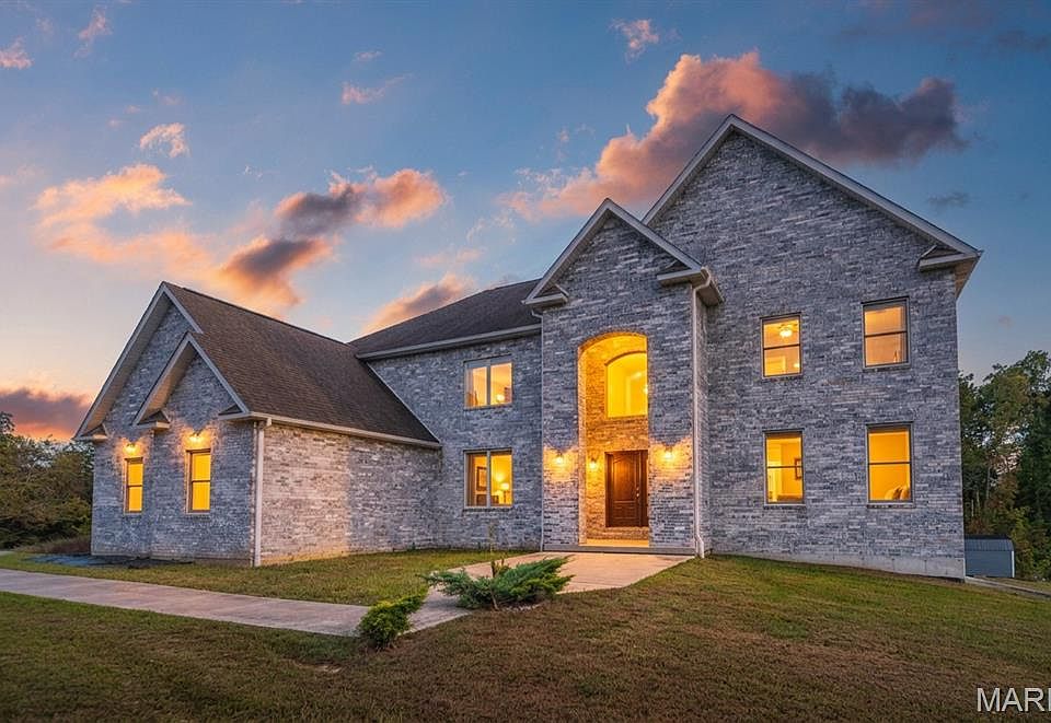 1st image of 10382 Concord Cir