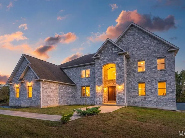 10382 Concord Cir, Rolla, MO 65401