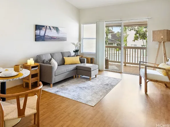 94-510 Lumiaina St APT F204, Waipahu, HI 96797