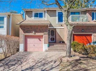 801 Edgehill Rd N, Mississauga, ON L5H3Y2