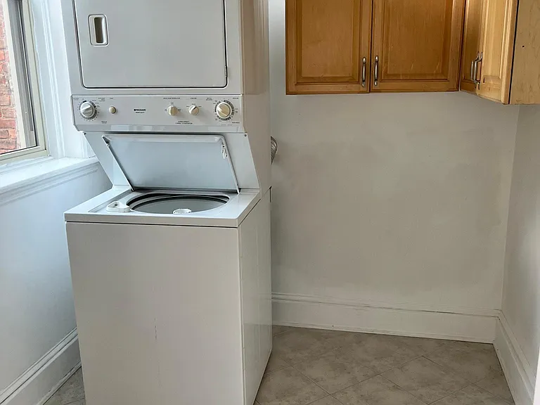 30 Willett St #3 — Photo 14