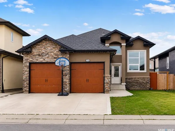 750 Labine COURT, Saskatoon, SK S7L 6C8