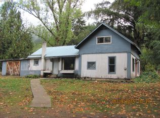 3550 Upper Cow Creek Rd, Azalea, OR 97410