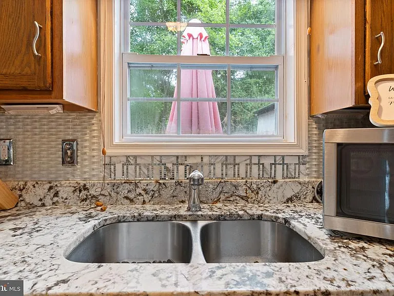 12258 Catalina Dr — Photo 12