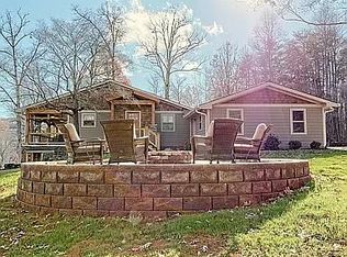 89 Hebron Way, Young Harris, GA 30582