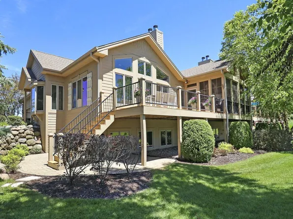 623 Trevino DRIVE, Lake Geneva, WI 53147