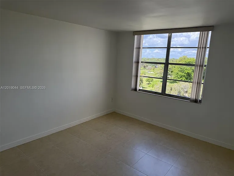 13120 SW 92nd Ave #B-2 — Photo 7