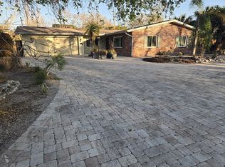 5525 Shadow Lawn Dr, Sarasota, FL 34242