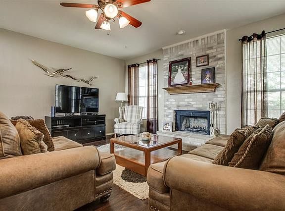 2nd image of 2104 Austin Dr