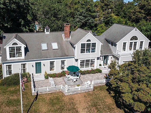 4th image of 62 Countryside Dr