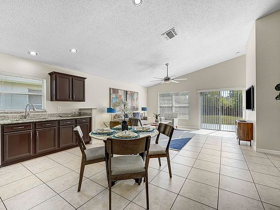 4th image of 12326 Holly Jane Ct
