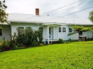 1726 Waianuenue Ave, Hilo, HI 96720