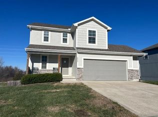 9802 E 219th Cir, Peculiar, MO 64078