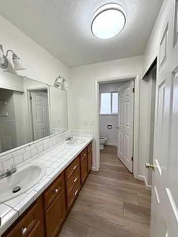 1586 Golden Gate St — Photo 8