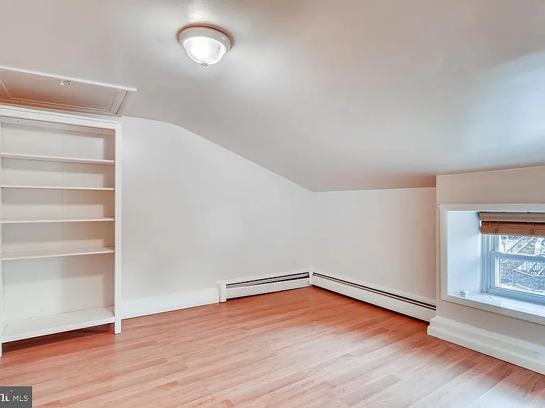2217 Fleet St — Photo 7