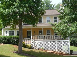 194 Stonebrook Trl, Cleveland, GA 30528