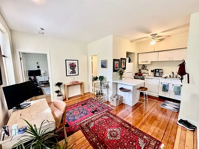 37 Tileston St #3R — Photo 6