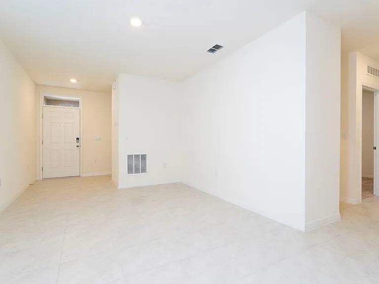2847 Common Crane Ct — Photo 12