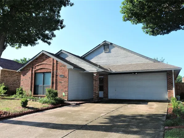 2410 Brookdale Dr, Arlington, TX 76014