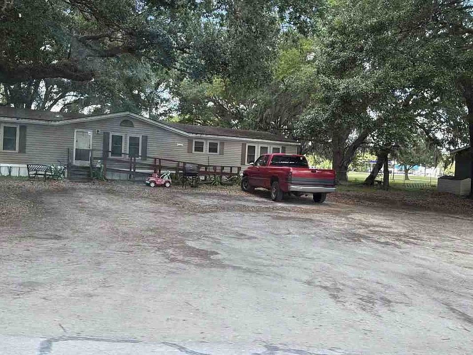 1st image of 869 Anderson Ave