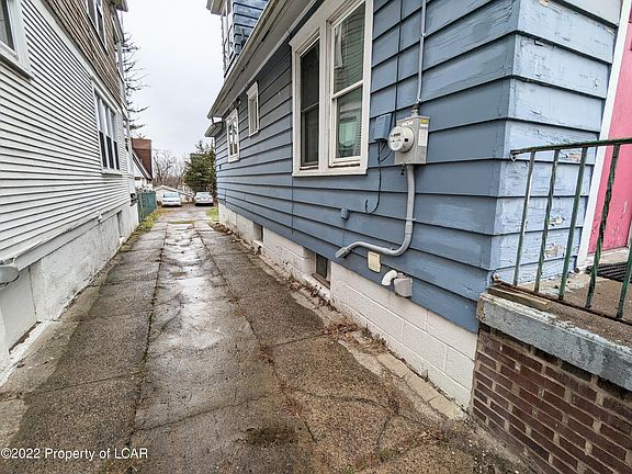 5th image of 1409 S Main St