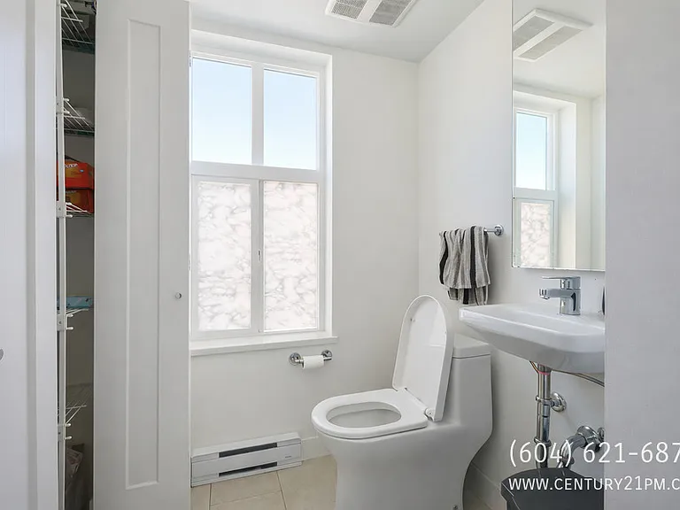 14151 58a Ave #8 — Photo 11