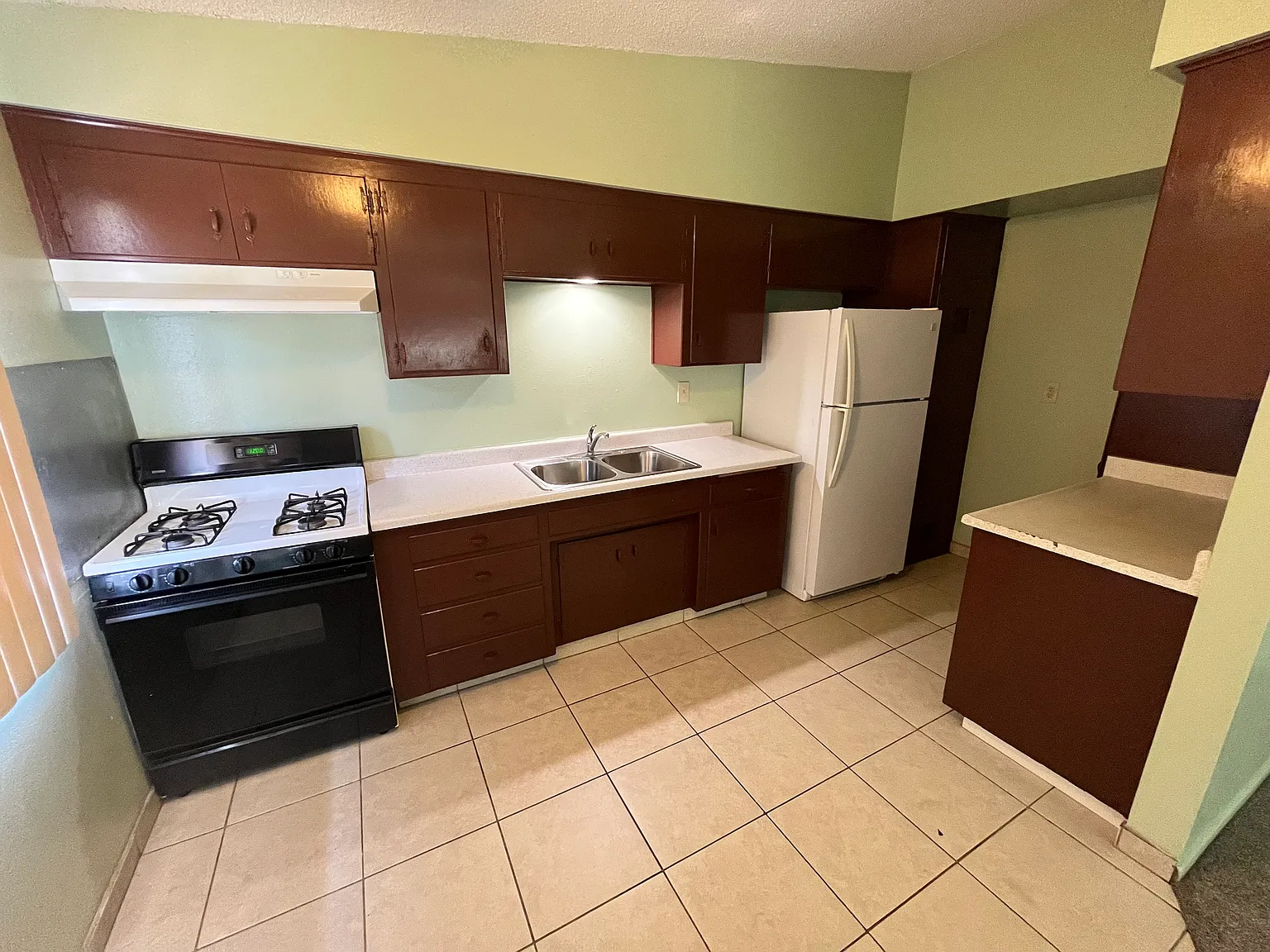2 bed, $1,795 — Photo 3