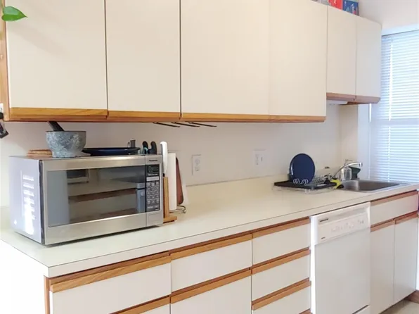 43 Ivaloo St, Somerville, MA