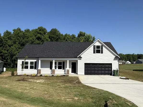 226 Mangrove Ct, Four Oaks, NC 27524