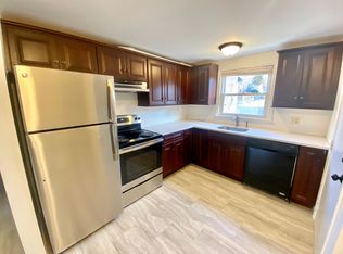 2 Almy Ct #1E, Newport, RI 02840