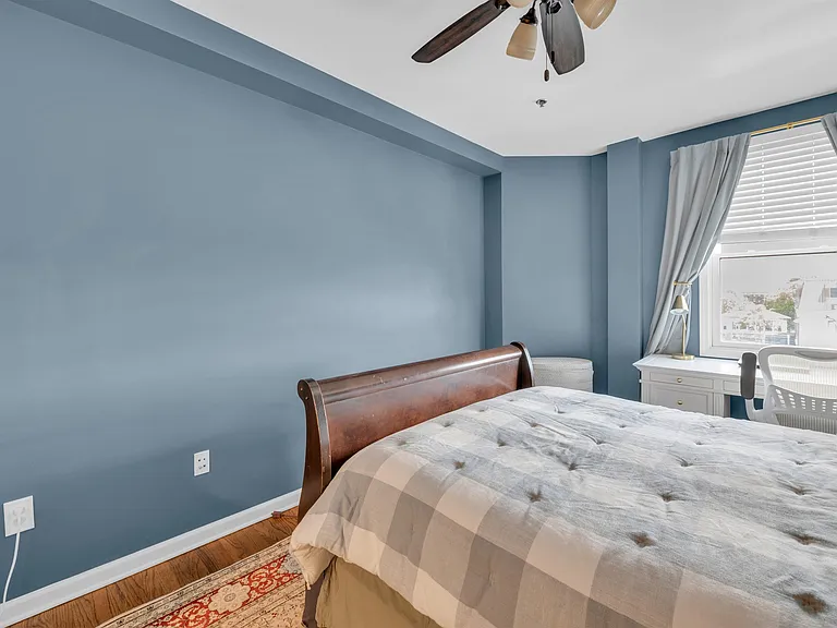 920 Jefferson St #604 — Photo 12