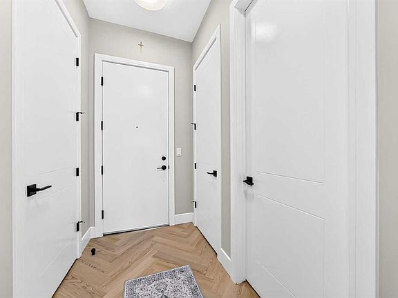 4th image of 4270 N Norford Ave NW #2408