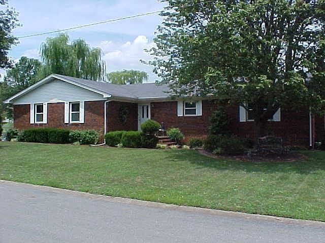 1st image of 411 Salinity Dr