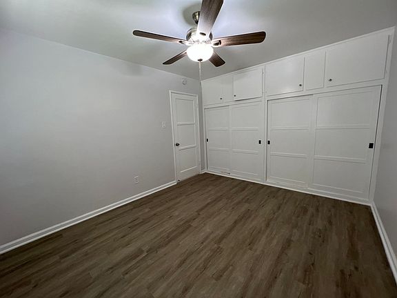 5th image of 3504 E 1st St #9