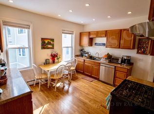 10X2 Oakview Ter #2, Jamaica Plain, MA 02130