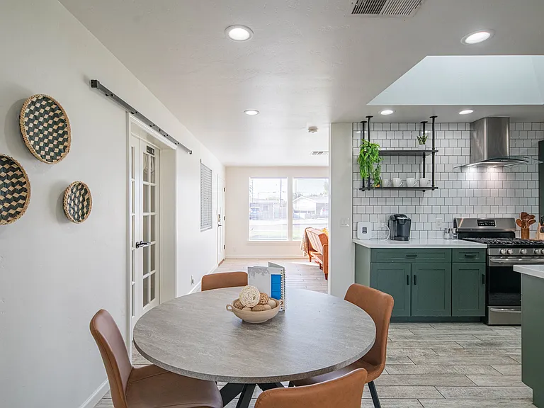 4119 N 4th Ave — Photo 24