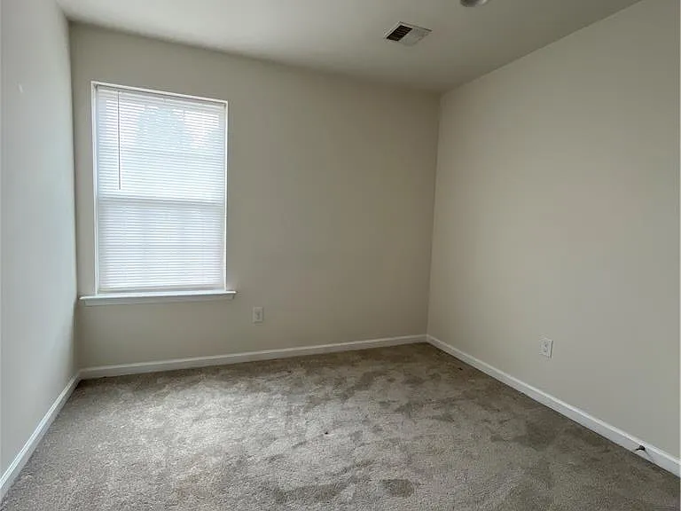 336 Park Pl — Photo 10