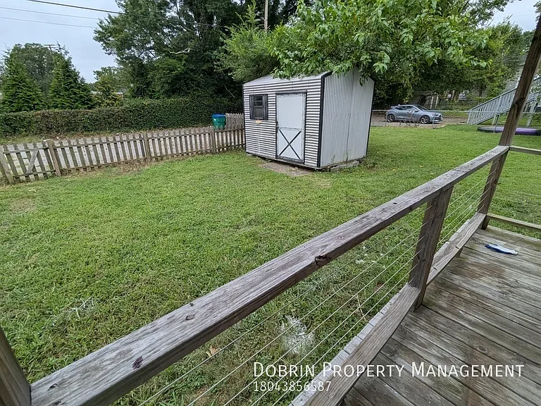 1729.5 Winder St — Photo 12