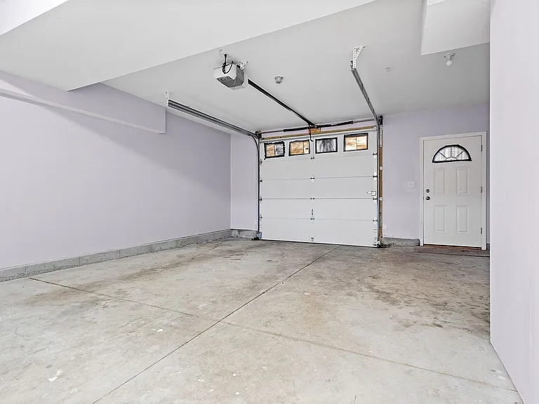 7 Butler Ave #5 — Photo 12