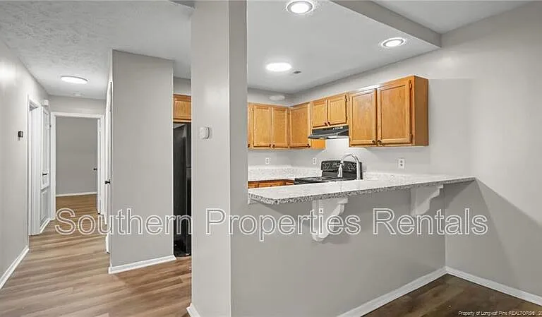1900 Tryon Dr #3-1 — Photo 4