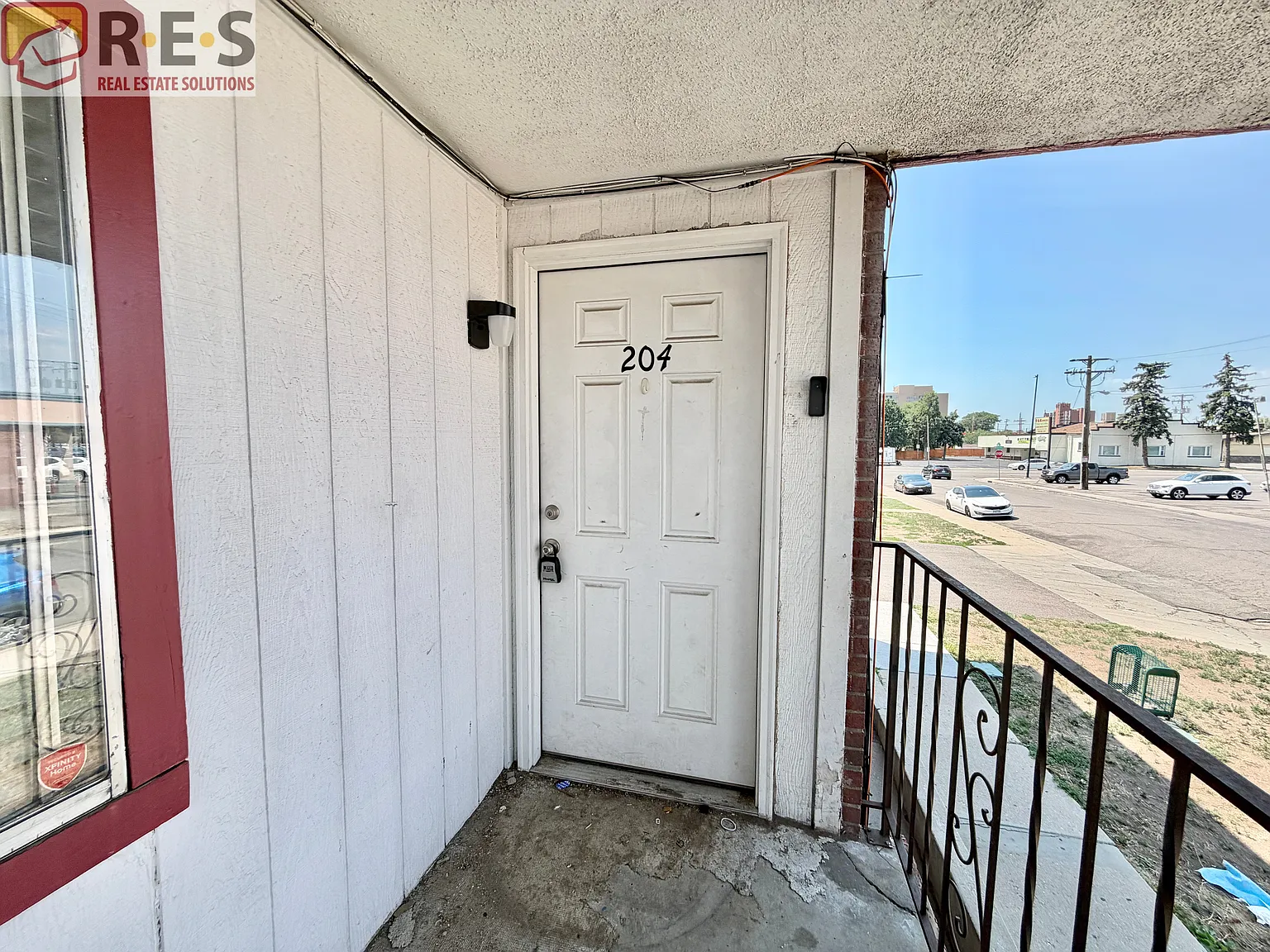 2 bed, 700 sqft, $1,195 — Photo 2