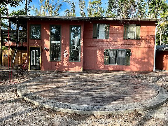5th image of 15940 Shamrock Dr