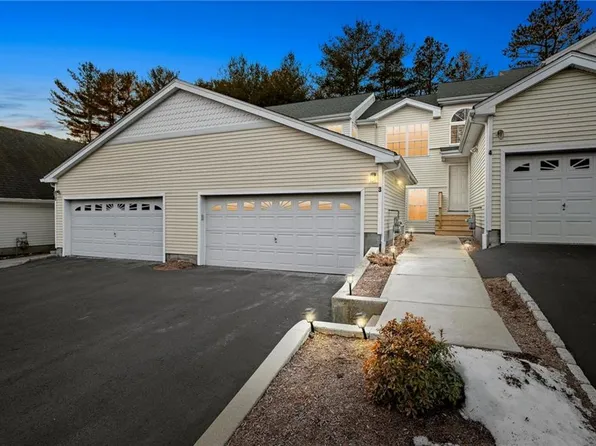 3 Silver Pines Blvd, North Smithfield, RI 02896