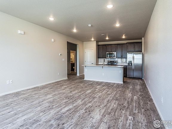 4th image of 1811 Bounty Dr #4