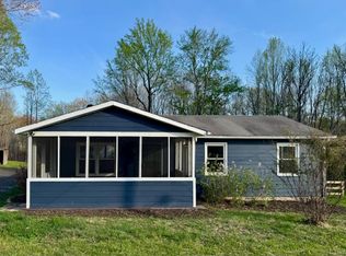 400 N Powells Island Rd, Arrington, VA