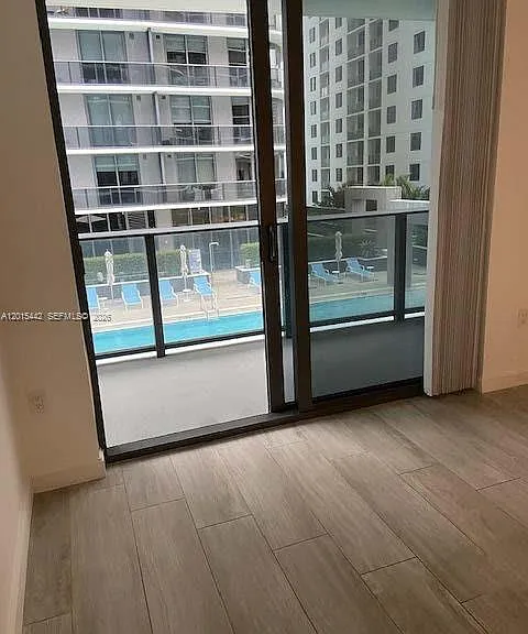 45 SW 9th St #1007 — Photo 4