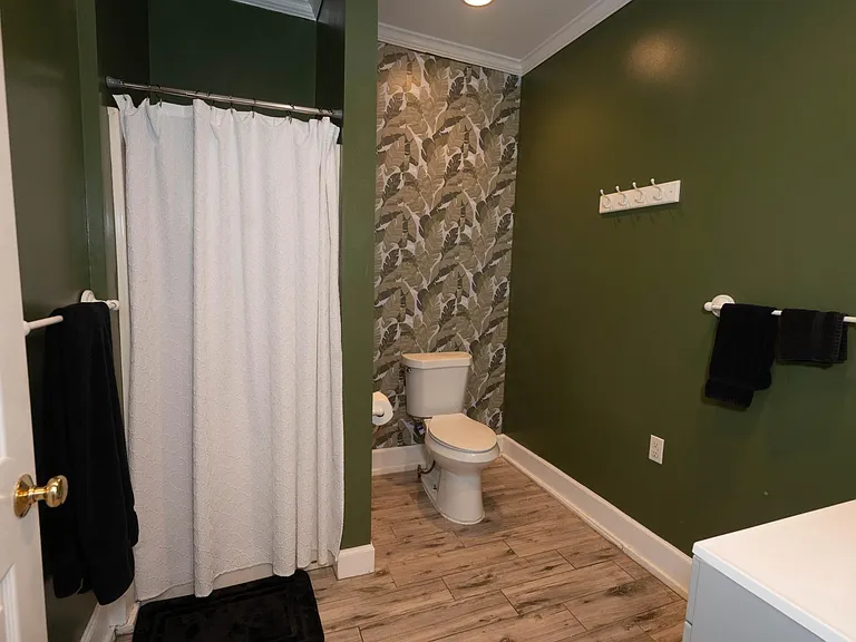 Big bathroom with fresh upgrades